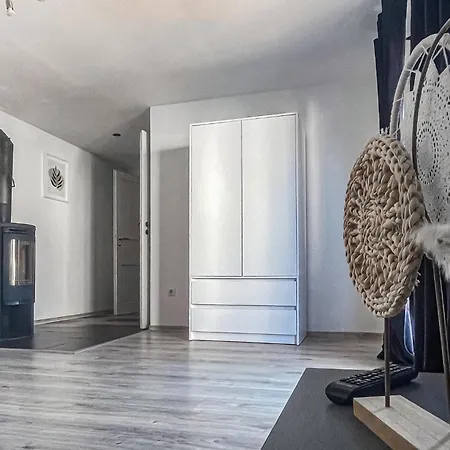 2 Bedroom Gorgeous In Holiday home Postomino